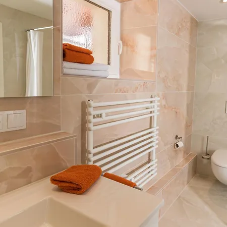 Ferienwohnung Speichersdorf דירה *